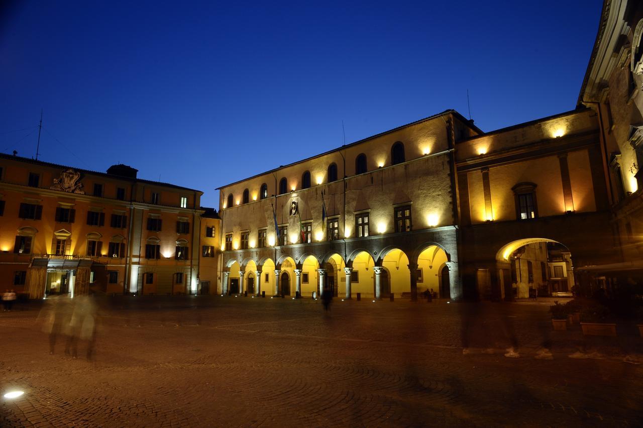 The Pinball Luxury Suites Viterbo Bagian luar foto